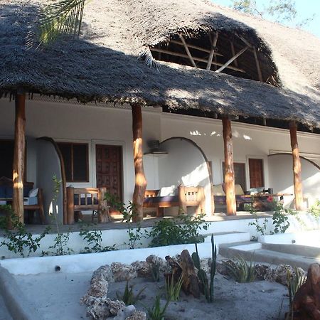 Sunset Beach Resort Watamu Extérieur photo