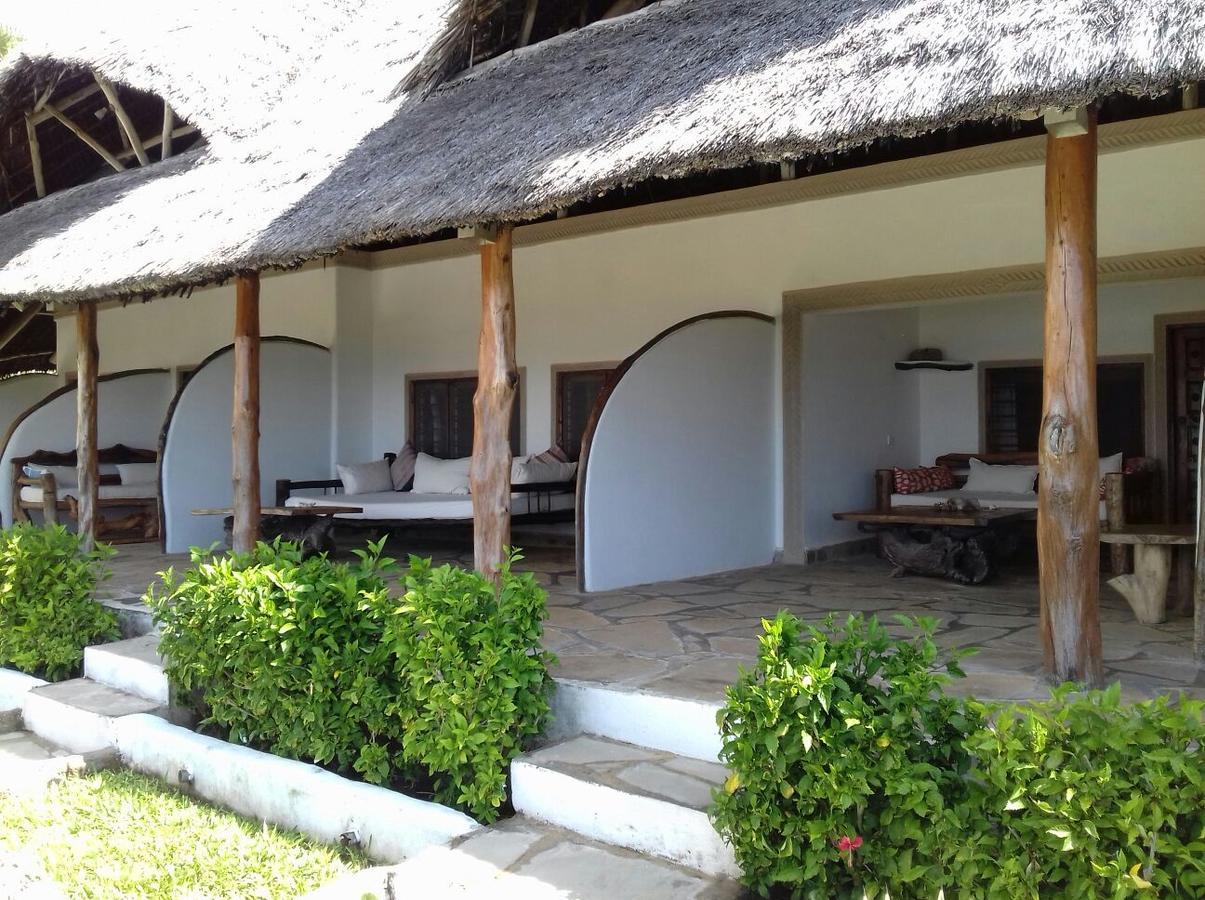 Sunset Beach Resort Watamu Extérieur photo