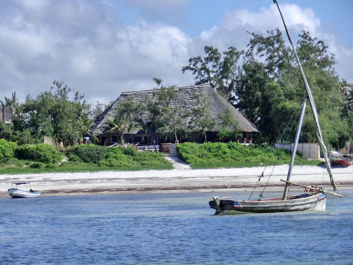 Sunset Beach Resort Watamu Extérieur photo