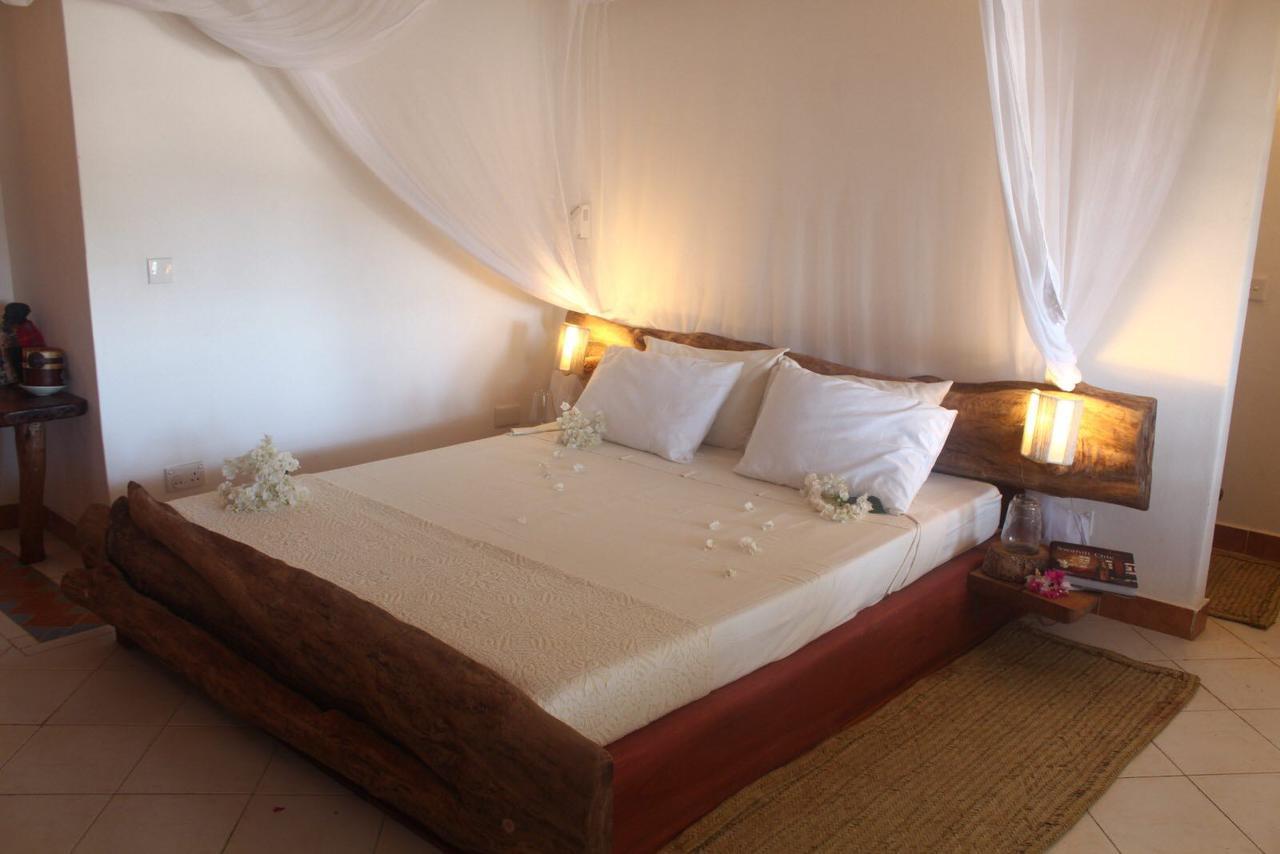 Sunset Beach Resort Watamu Extérieur photo