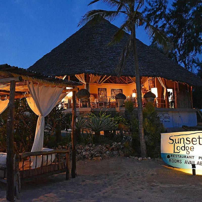 Sunset Beach Resort Watamu Extérieur photo